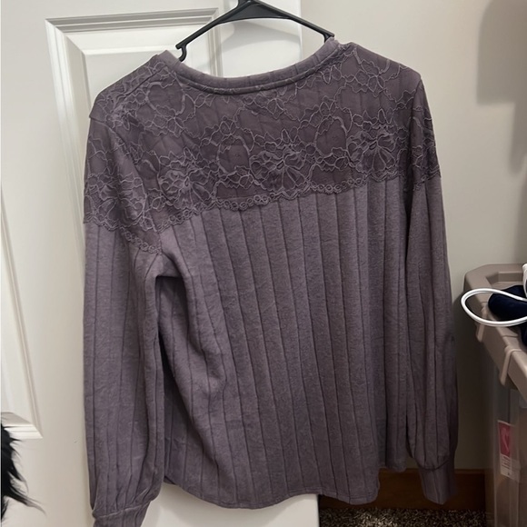 Lace Long-Sleeve Blouse - Women's Size M - Picture 3 of 3